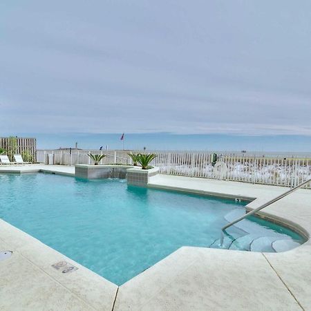 Beachfront Gulf Shores Condo With Pool 외부 사진